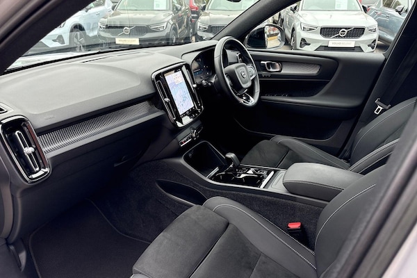 Used Volvo XC40 2022 for sale - 76295509: Photo 26