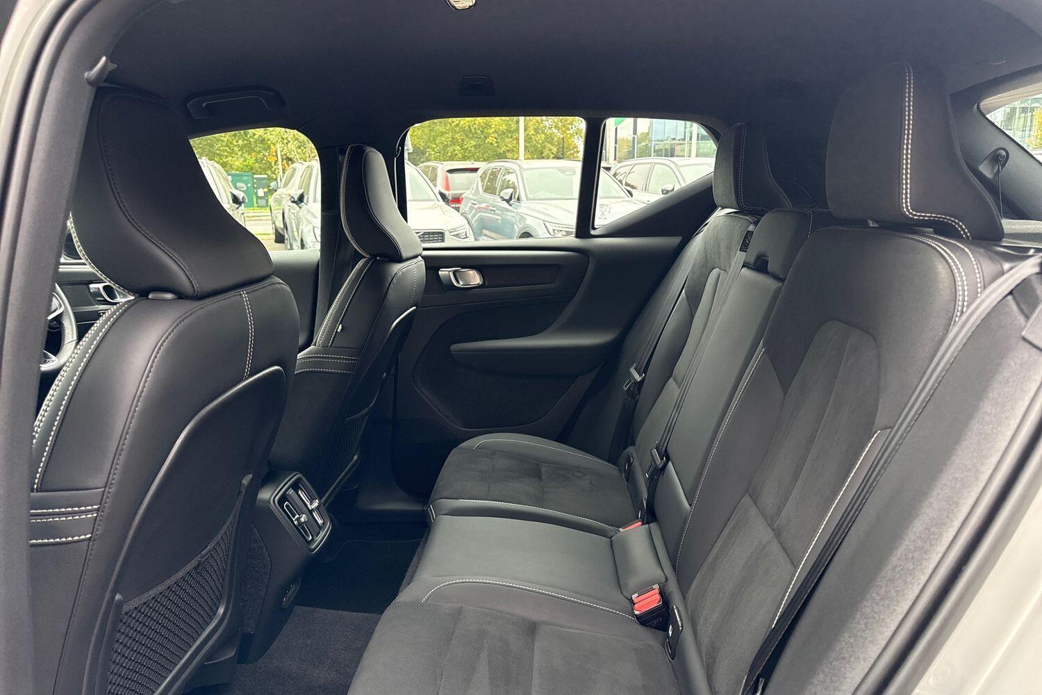 Used Volvo XC40 2022 for sale - 76295509: Photo 29