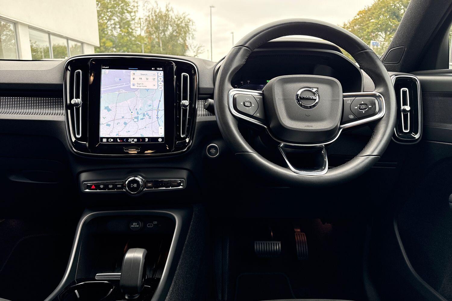 Used Volvo XC40 2022 for sale - 76295509: Photo 33