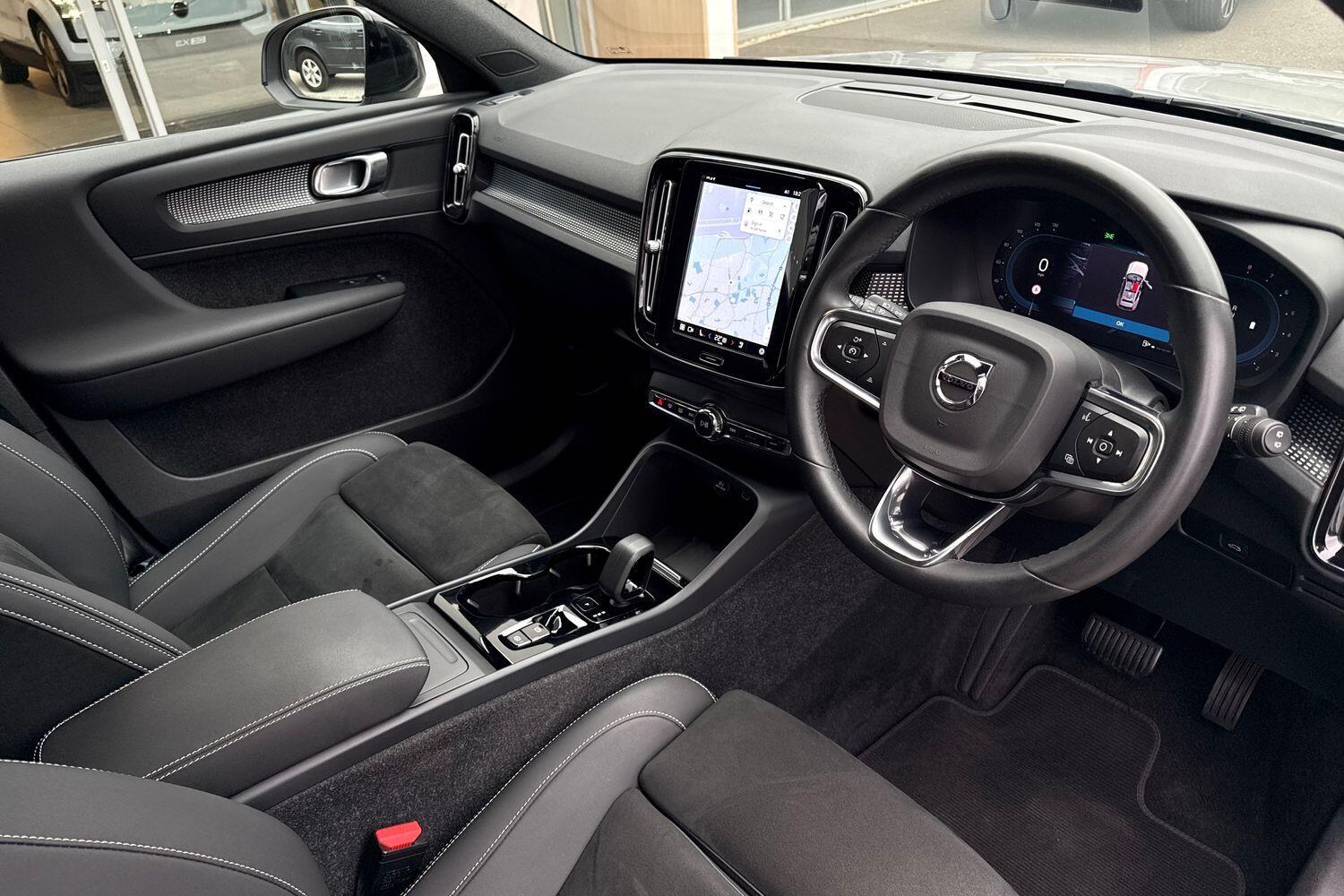 Used Volvo XC40 2022 for sale - 76295509: Photo 5