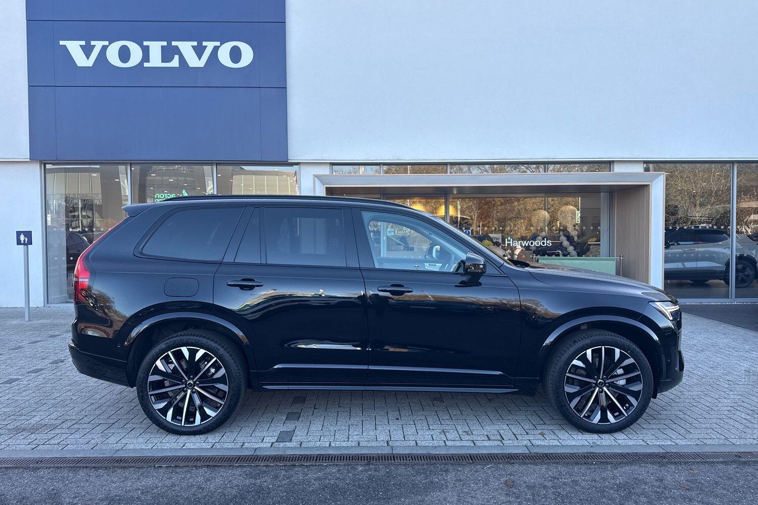 Used Volvo XC90 for sale - 76701826: Photo 2