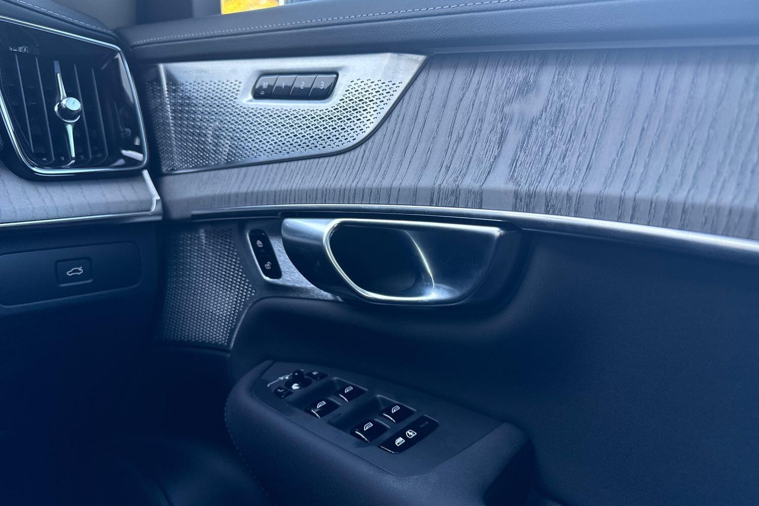 Used Volvo XC90 for sale - 76701826: Photo 43