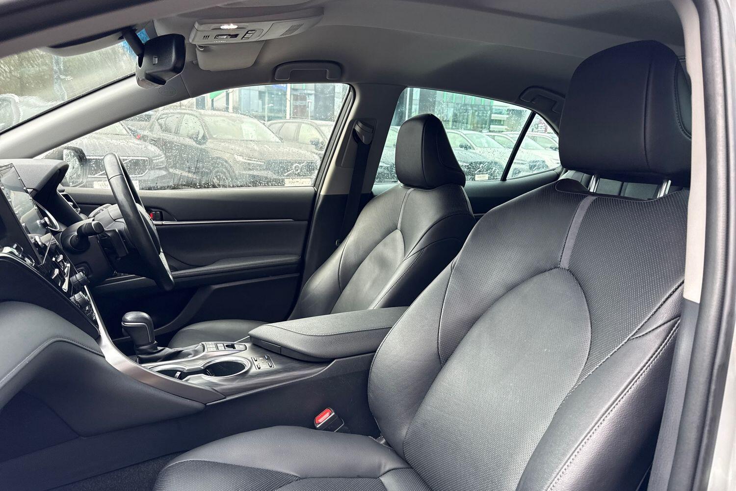 Used Toyota Camry 2021 for sale - 77625691: Photo 28