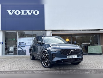 2025 (25) - 2.0 T8 PHEV Plus Dark 5dr AWD Geartronic