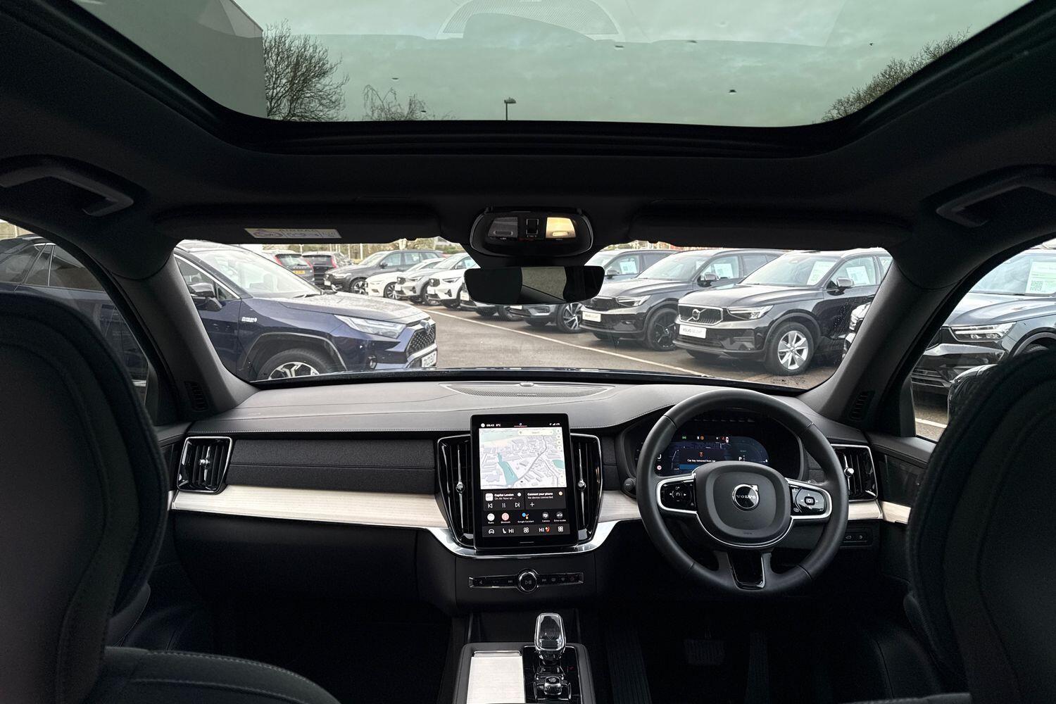 Used Volvo XC90 2025 for sale - 77645994: Photo 3