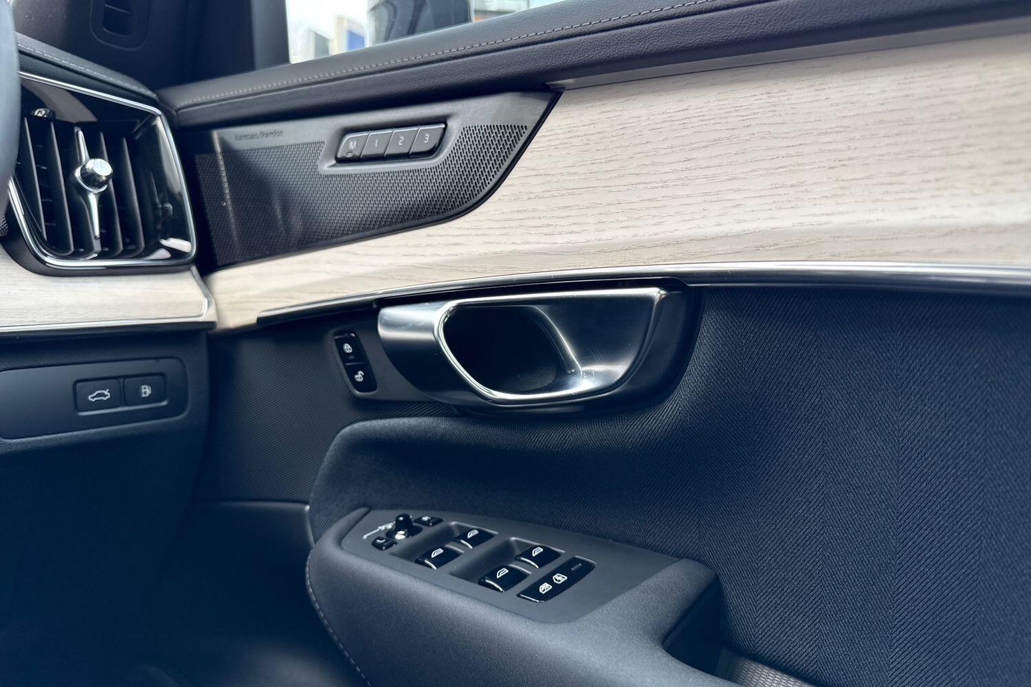 Used Volvo XC90 2025 for sale - 77645994: Photo 45