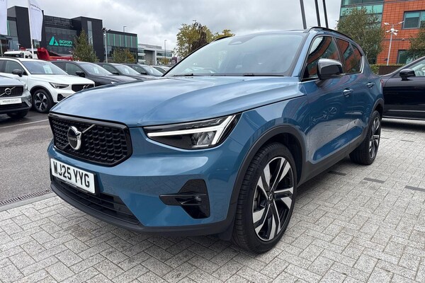 Used Volvo XC40 2025 for sale - 76226394: Photo 11