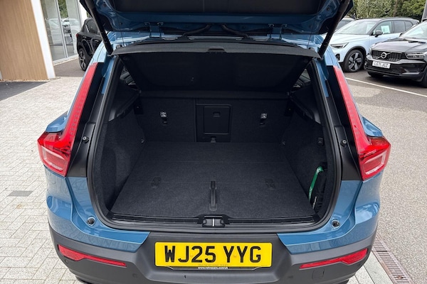 Used Volvo XC40 2025 for sale - 76226394: Photo 19