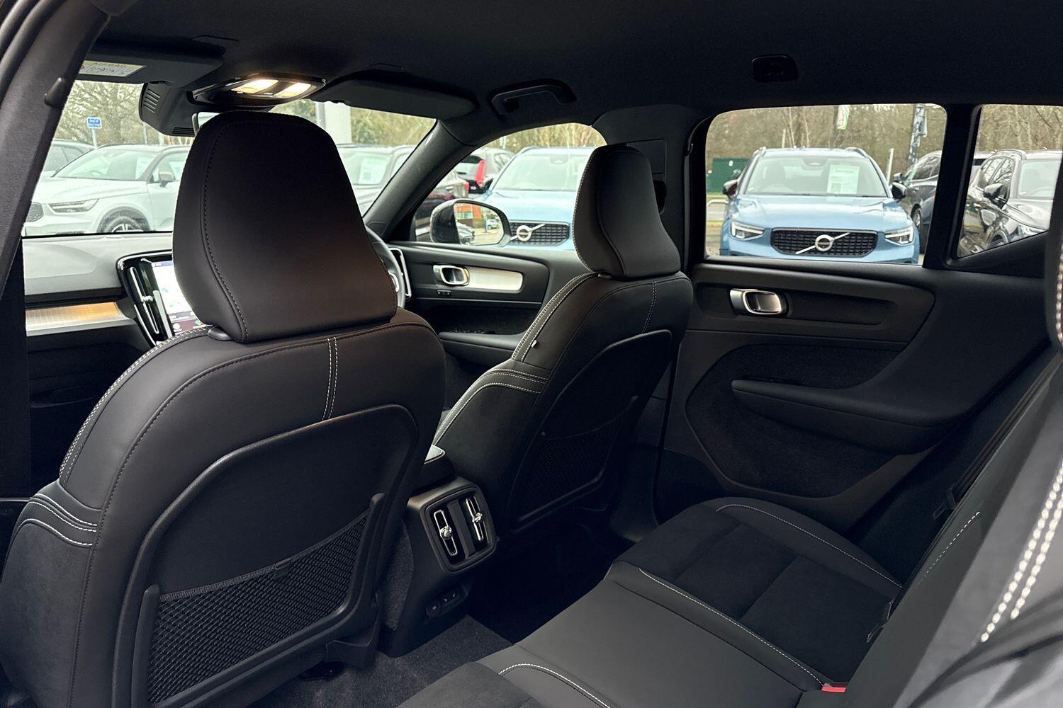 Used Volvo XC40 2025 for sale - 77331071: Photo 31