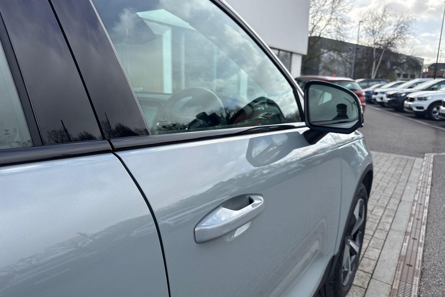 Used Volvo XC40 for sale - 77705683: Photo 17