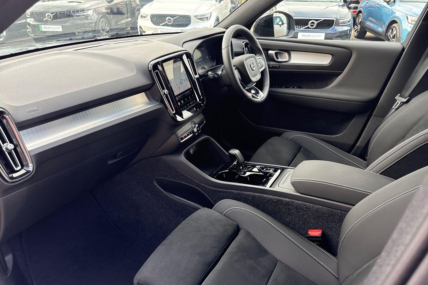 Used Volvo XC40 for sale - 77705683: Photo 27