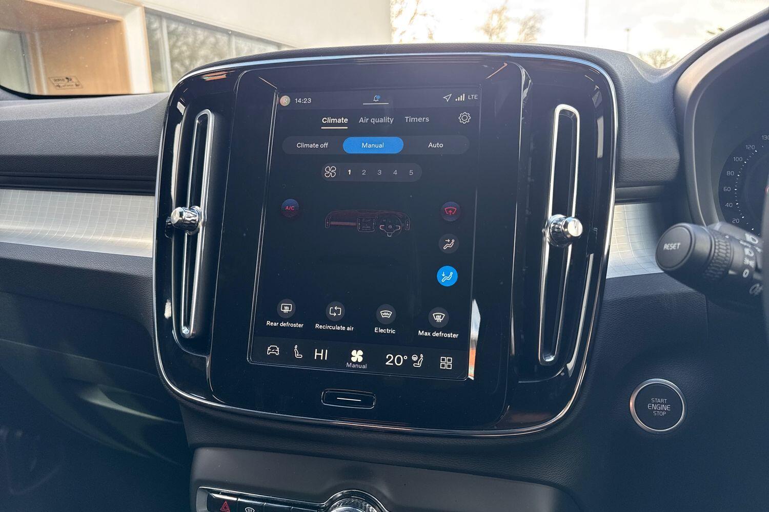 Used Volvo XC40 for sale - 77705683: Photo 38