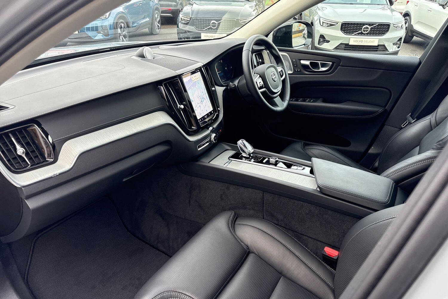 Used Volvo XC60 2025 for sale - 76866368: Photo 27