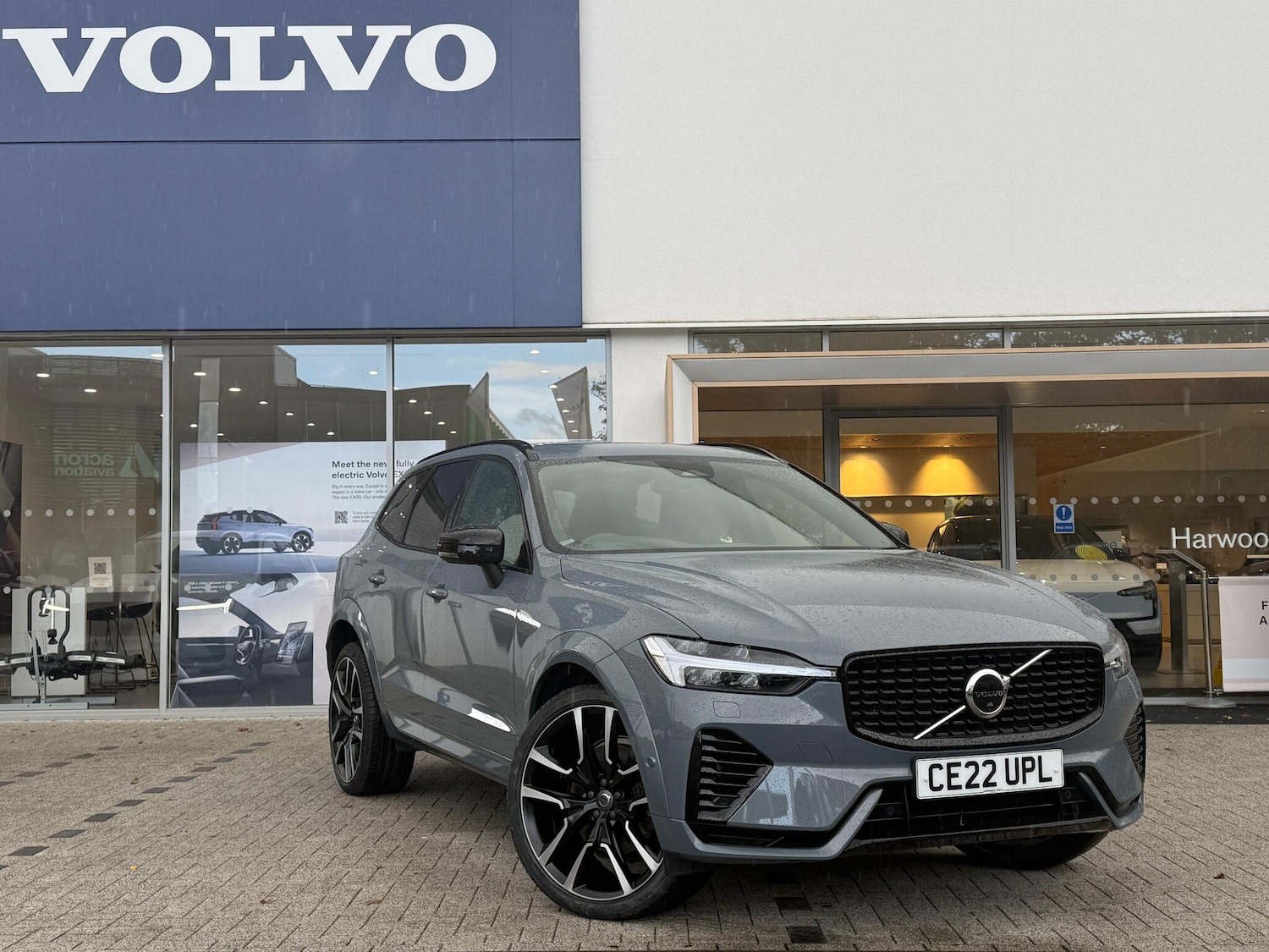 Used Volvo XC60 2022 for sale - 76389359: Photo 1