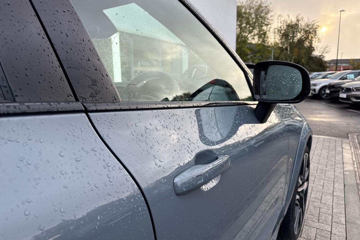 Used Volvo XC60 2022 for sale - 76389359: Photo 15