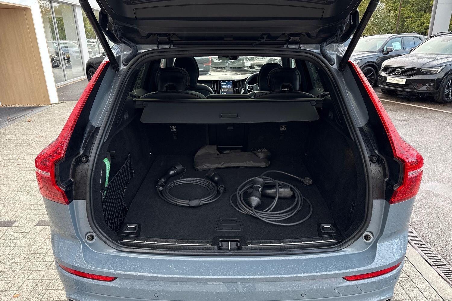 Used Volvo XC60 2022 for sale - 76389359: Photo 17