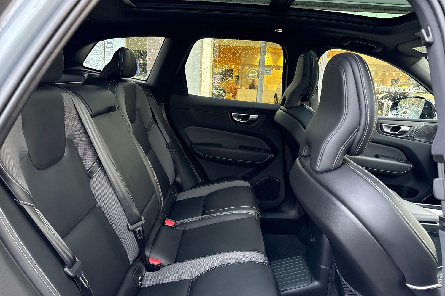 Used Volvo XC60 2022 for sale - 76389359: Photo 20