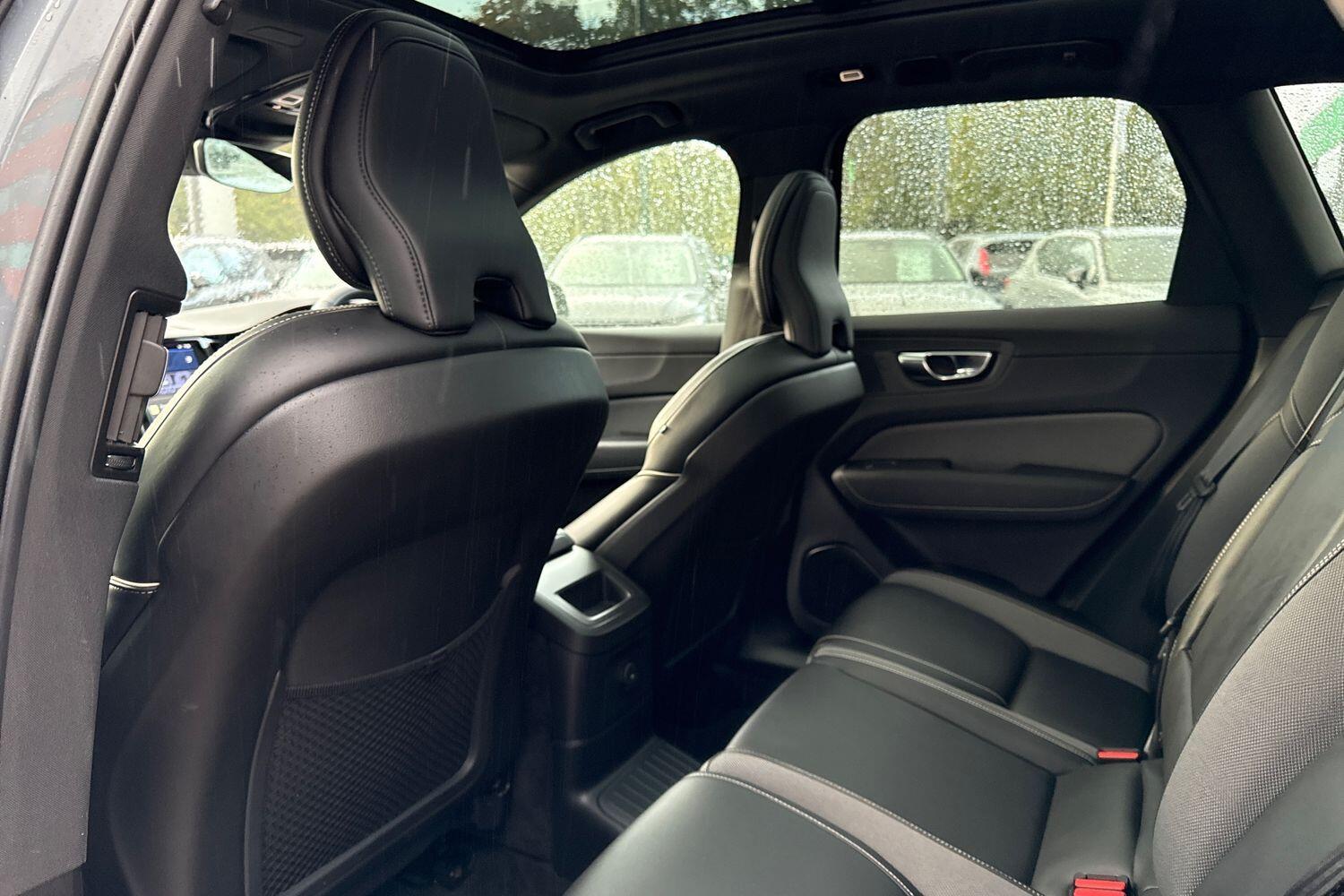 Used Volvo XC60 2022 for sale - 76389359: Photo 27