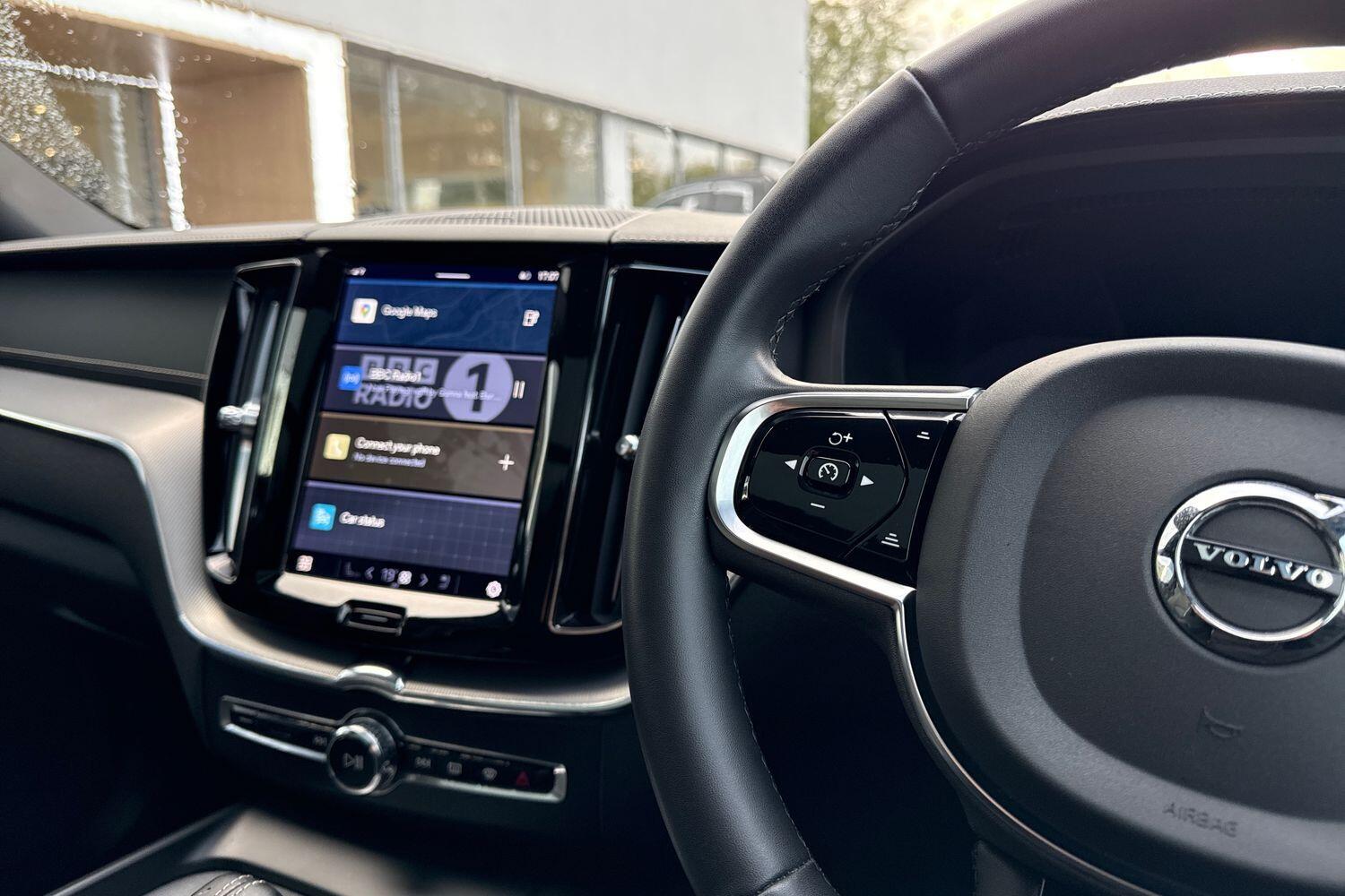Used Volvo XC60 2022 for sale - 76389359: Photo 33