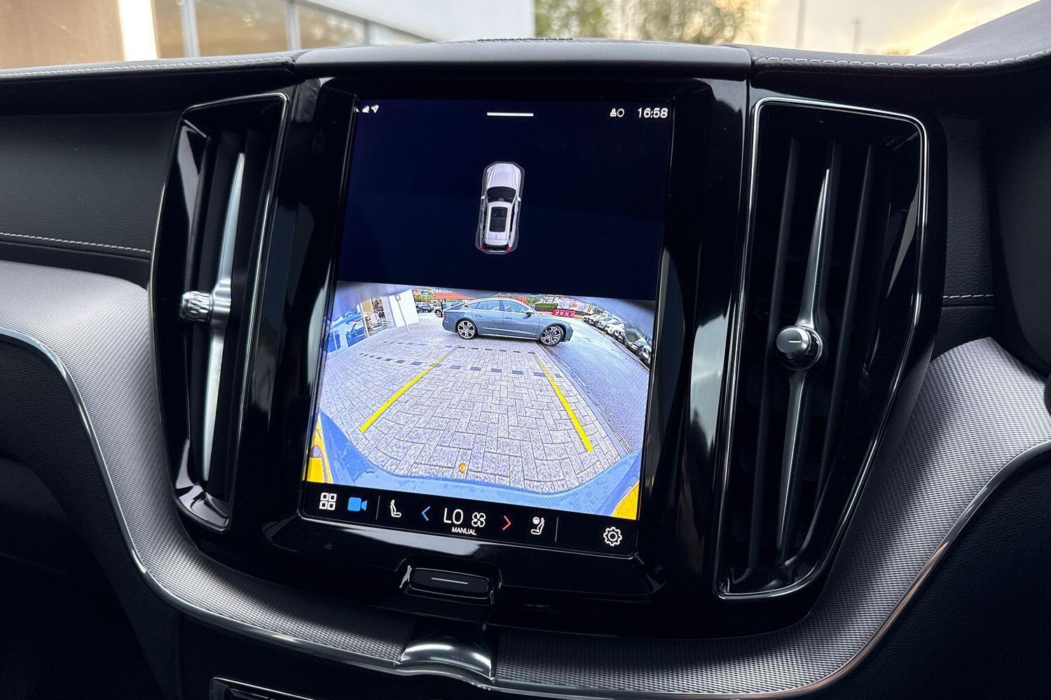 Used Volvo XC60 2022 for sale - 76389359: Photo 36