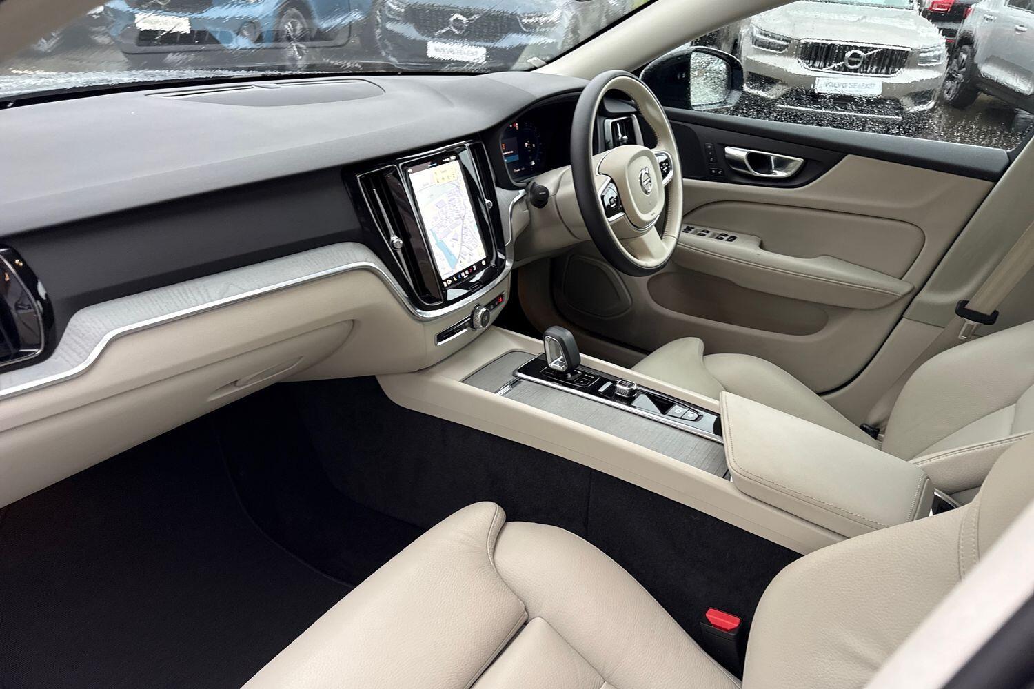 Used Volvo V60 for sale - 77291431: Photo 25