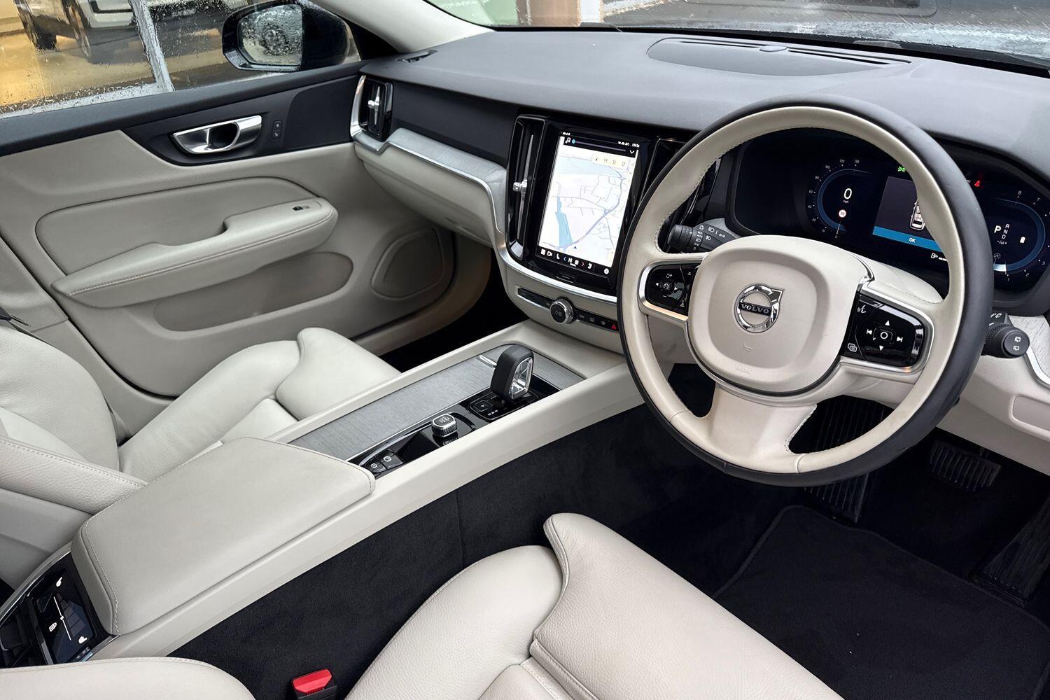 Used Volvo V60 for sale - 77291431: Photo 6