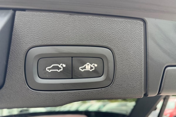 Used Volvo XC60 2024 for sale - 75339445: Photo 20