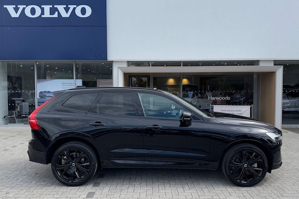 Used Volvo XC60 2024 for sale - 75339445: Photo 2