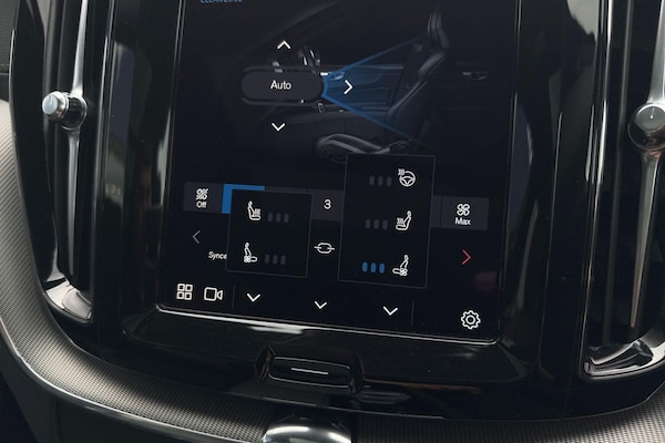 Used Volvo XC60 2024 for sale - 75339445: Photo 40