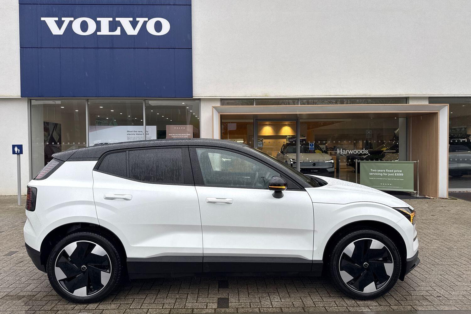 Used Volvo EX30 2025 for sale - 77440116: Photo 2