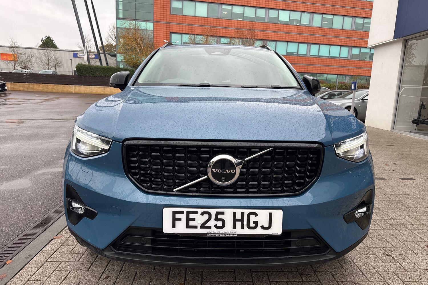 Used Volvo XC40 2025 for sale - 76596946: Photo 13