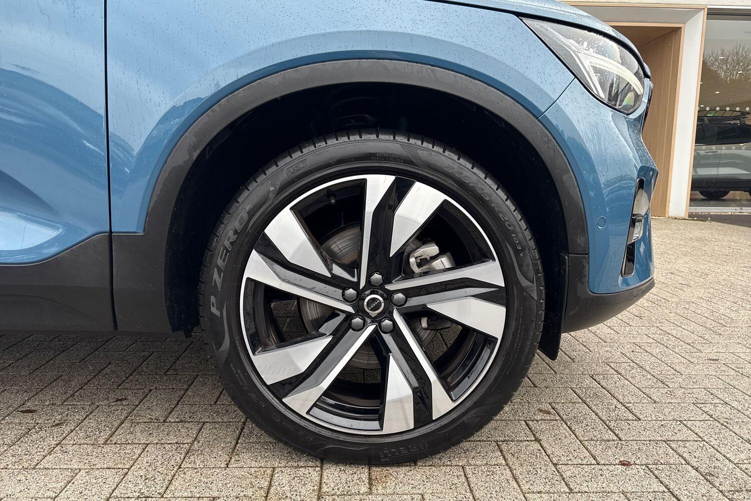 Used Volvo XC40 2025 for sale - 76596946: Photo 14