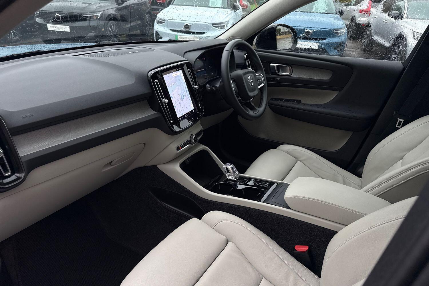 Used Volvo XC40 2025 for sale - 76596946: Photo 27