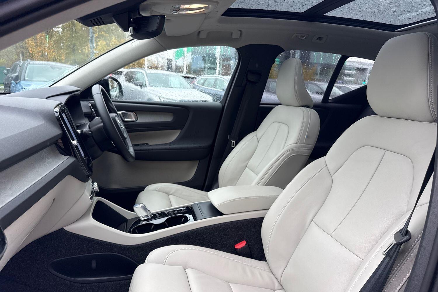 Used Volvo XC40 2025 for sale - 76596946: Photo 28