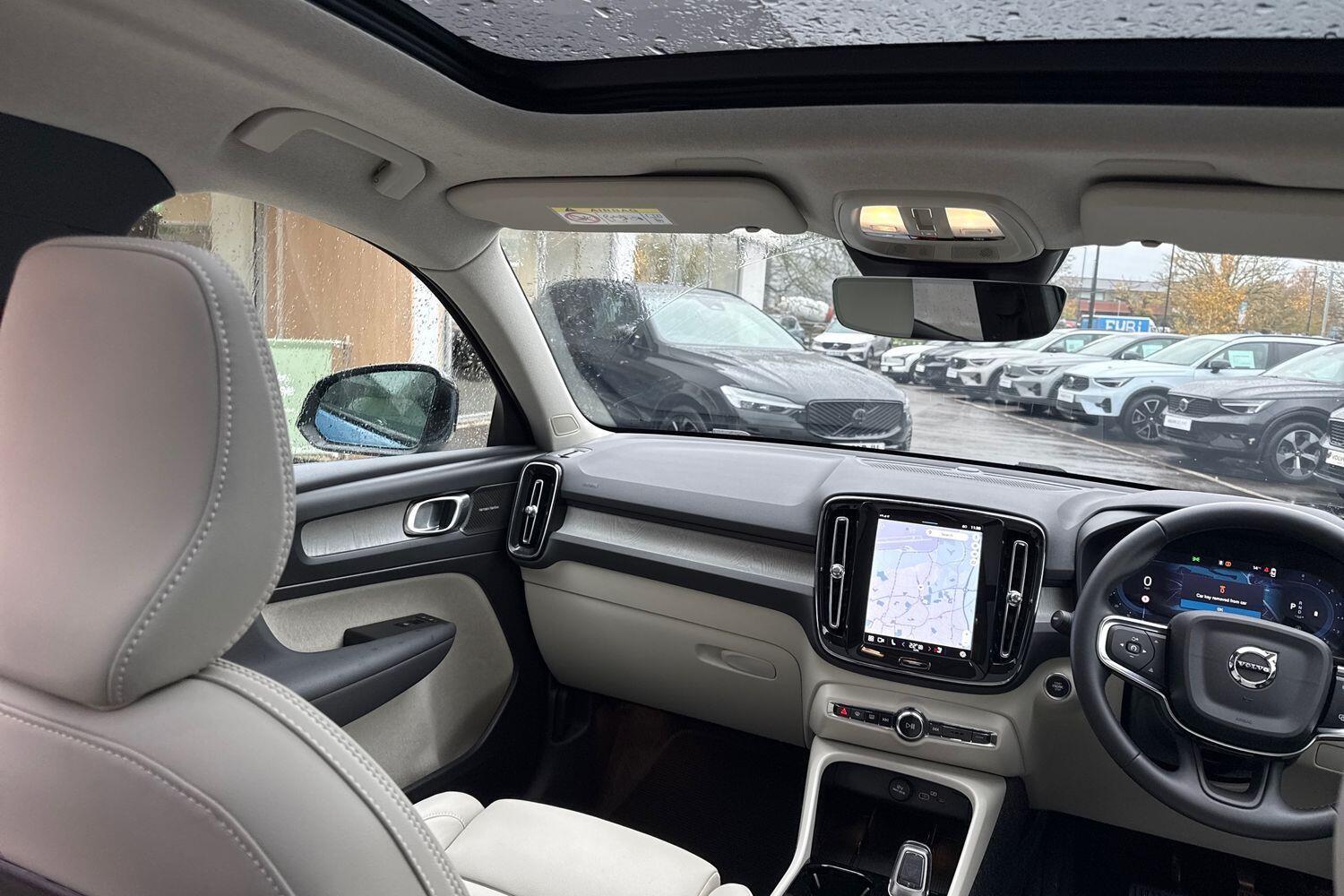 Used Volvo XC40 2025 for sale - 76596946: Photo 32