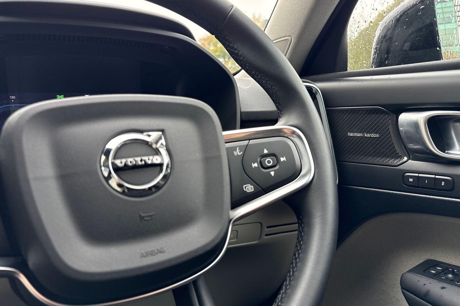 Used Volvo XC40 2025 for sale - 76596946: Photo 37