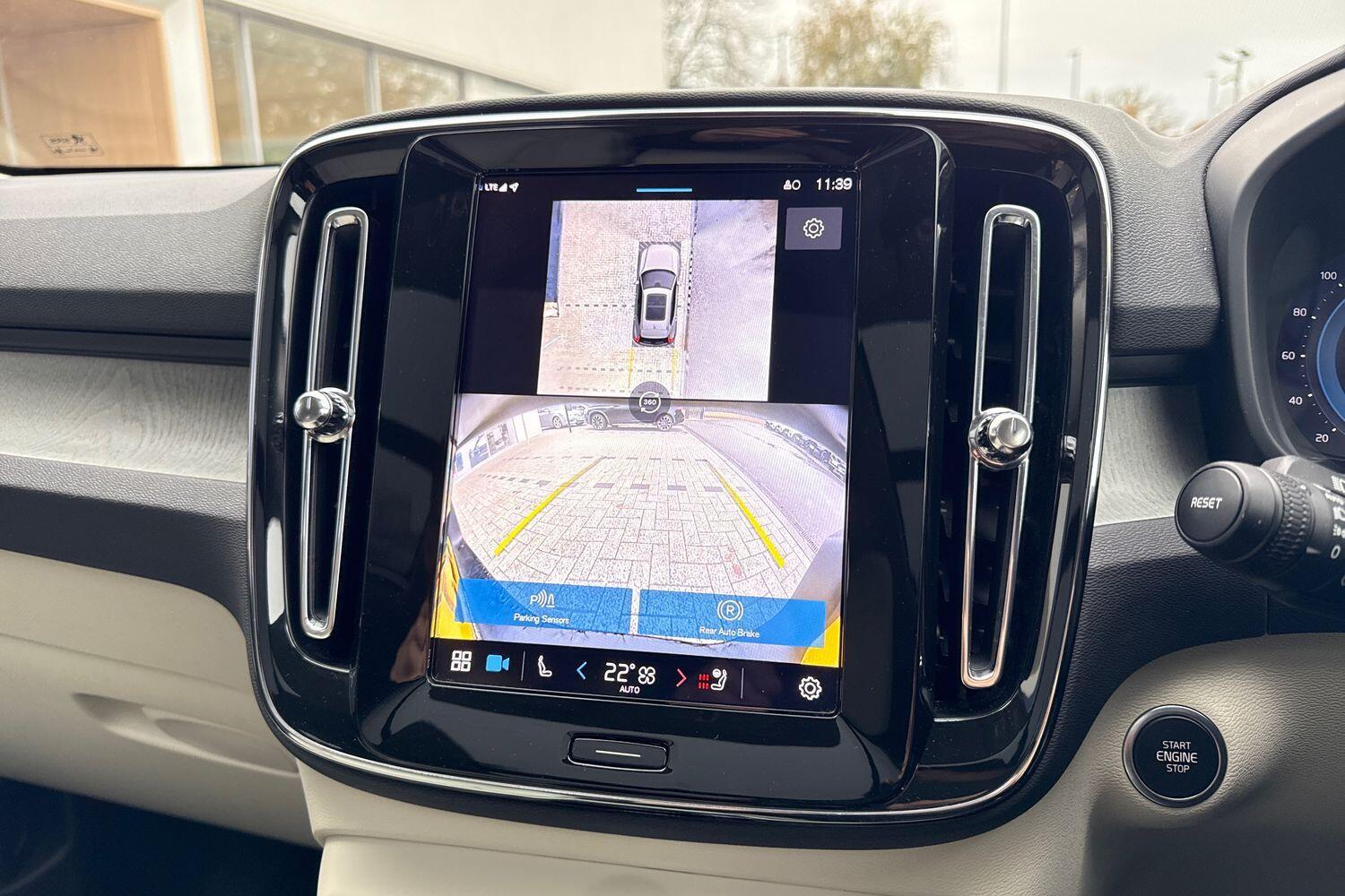 Used Volvo XC40 2025 for sale - 76596946: Photo 38