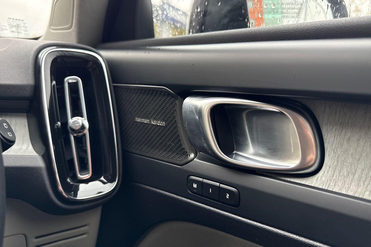 Used Volvo XC40 2025 for sale - 76596946: Photo 43