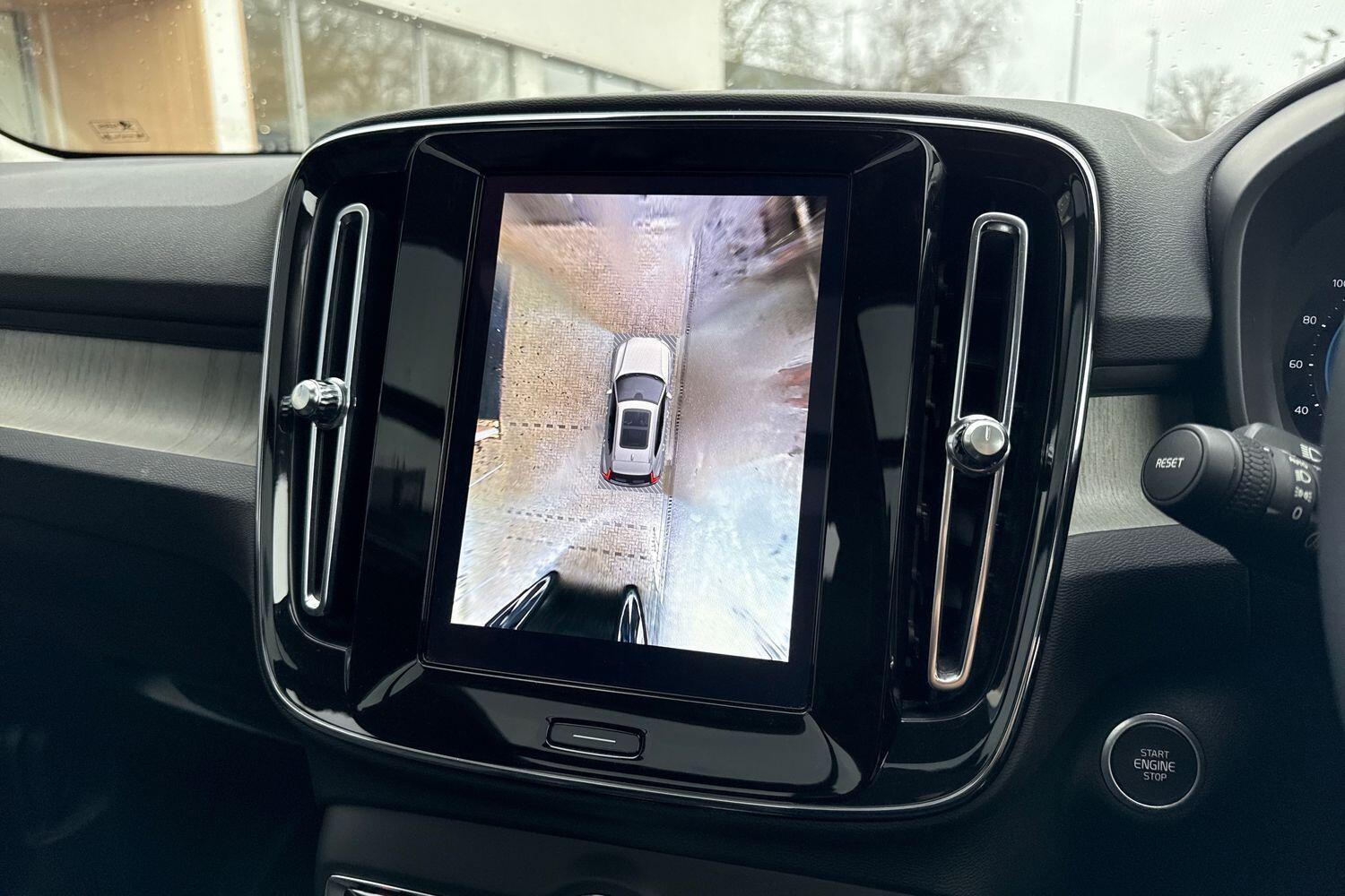 Used Volvo XC40 2022 for sale - 77278548: Photo 4