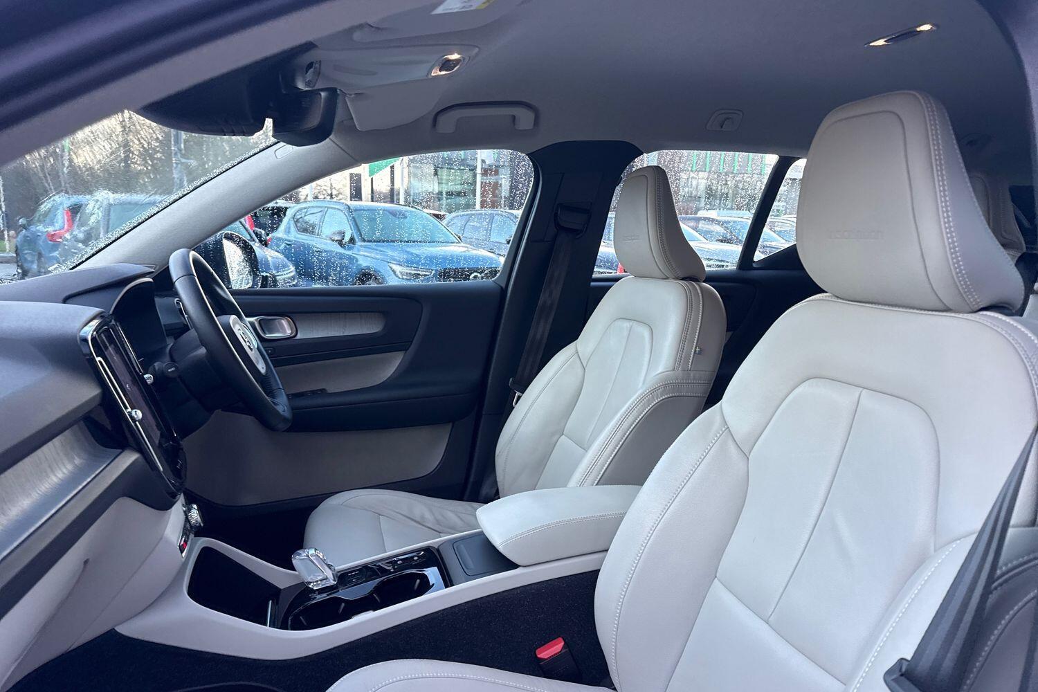 Used Volvo XC40 2020 for sale - 77633765: Photo 28