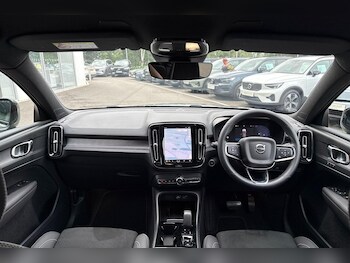 Used Volvo XC40 2024 for sale - 75741613: Photo