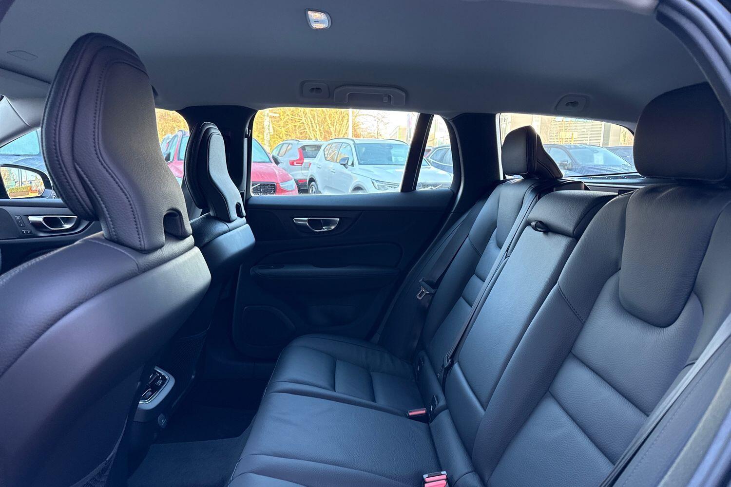 Used Volvo V60 for sale - 77215362: Photo 30