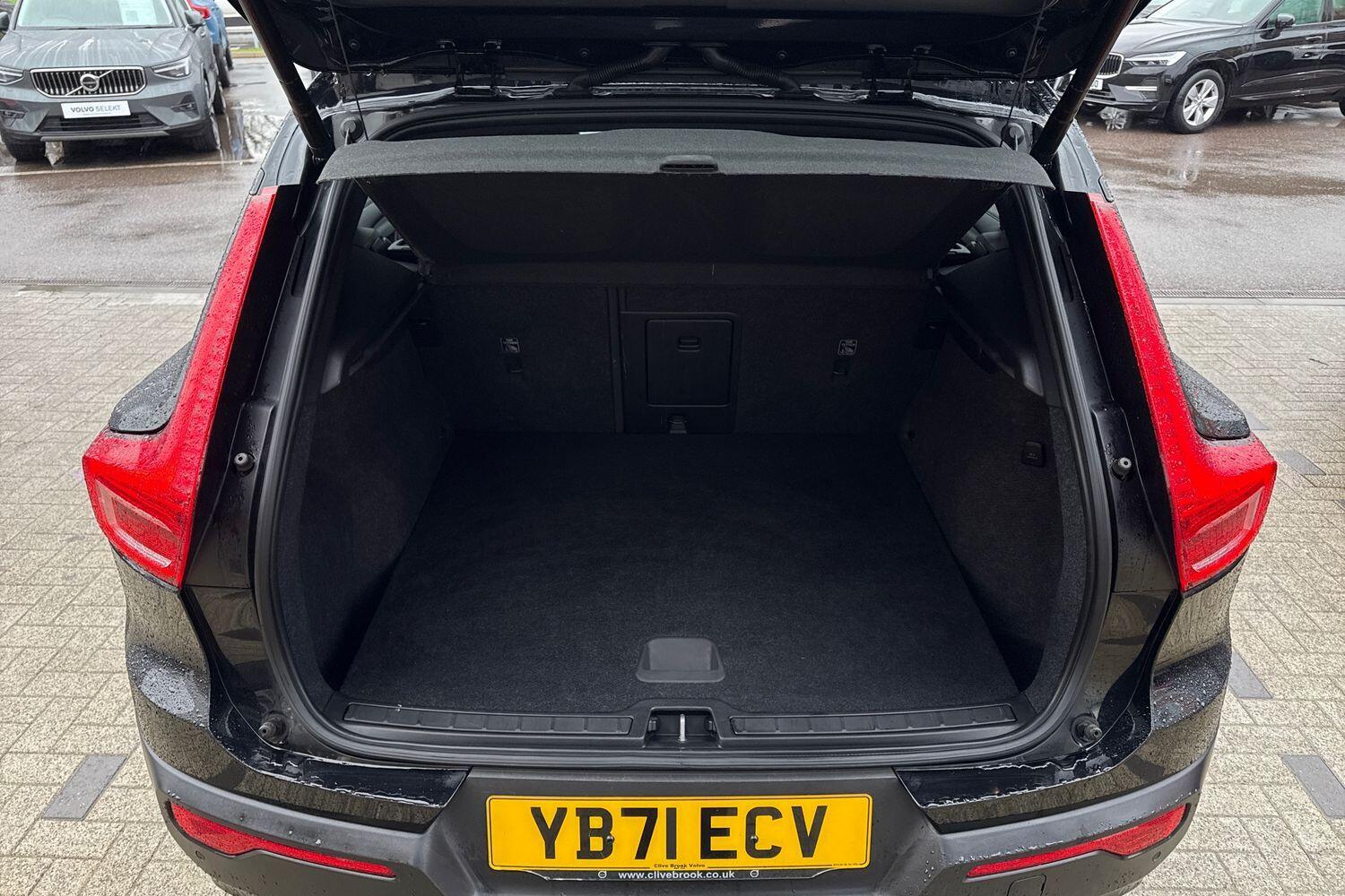 Used Volvo XC40 for sale - 77455310: Photo 20