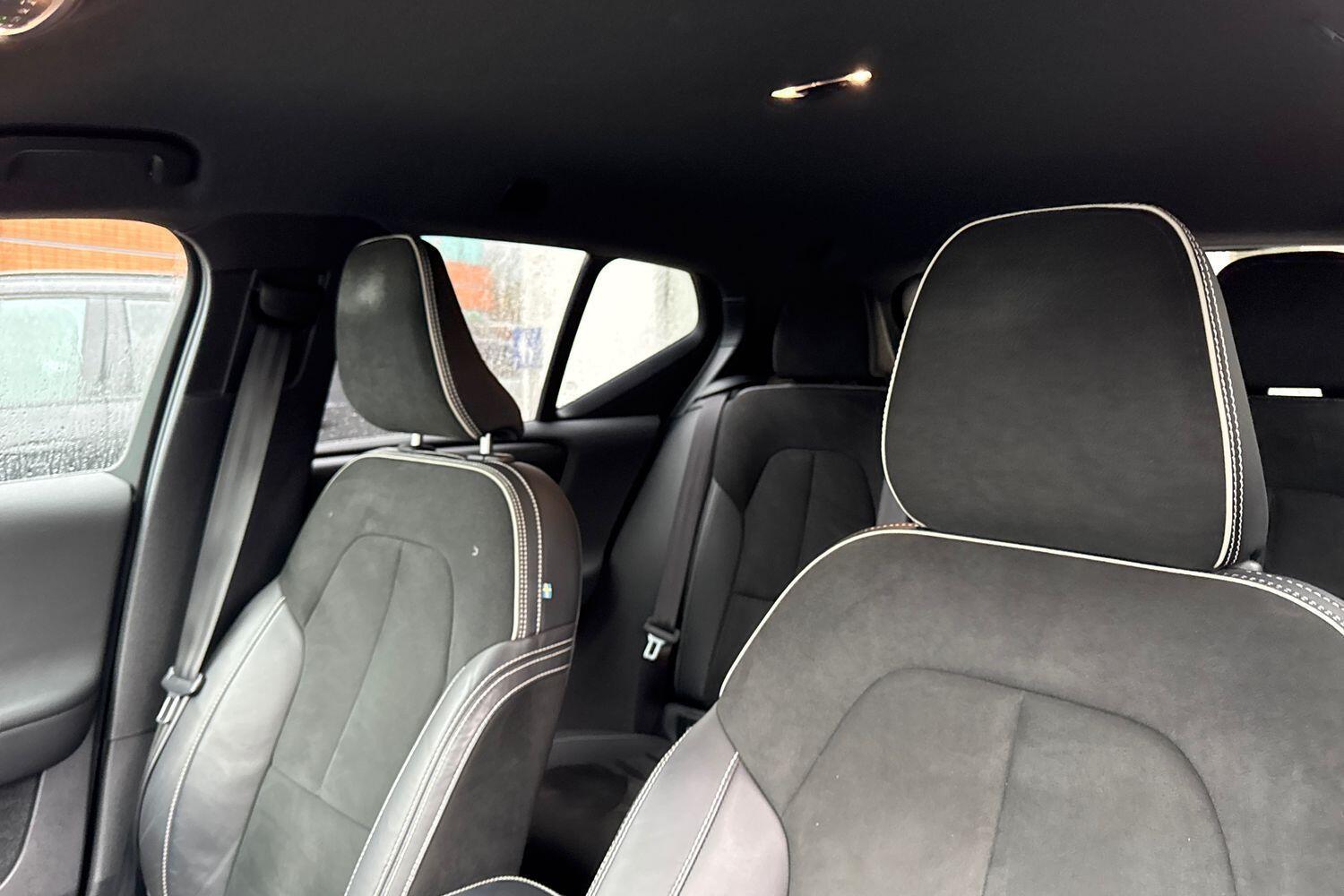 Used Volvo XC40 for sale - 77455310: Photo 29