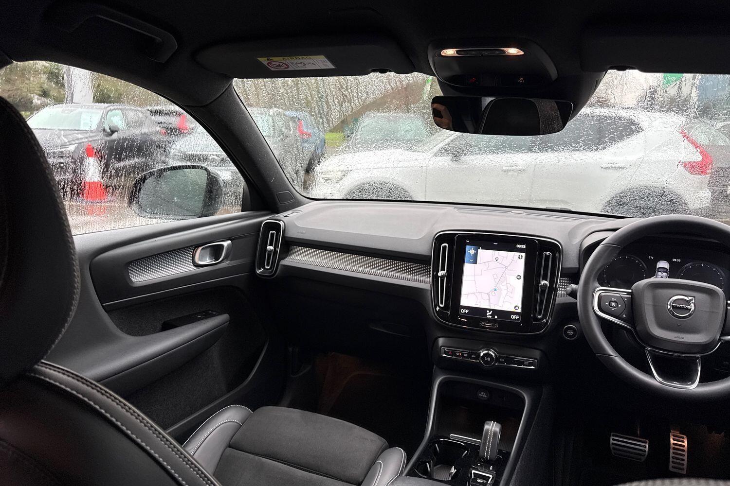 Used Volvo XC40 for sale - 77455310: Photo 32