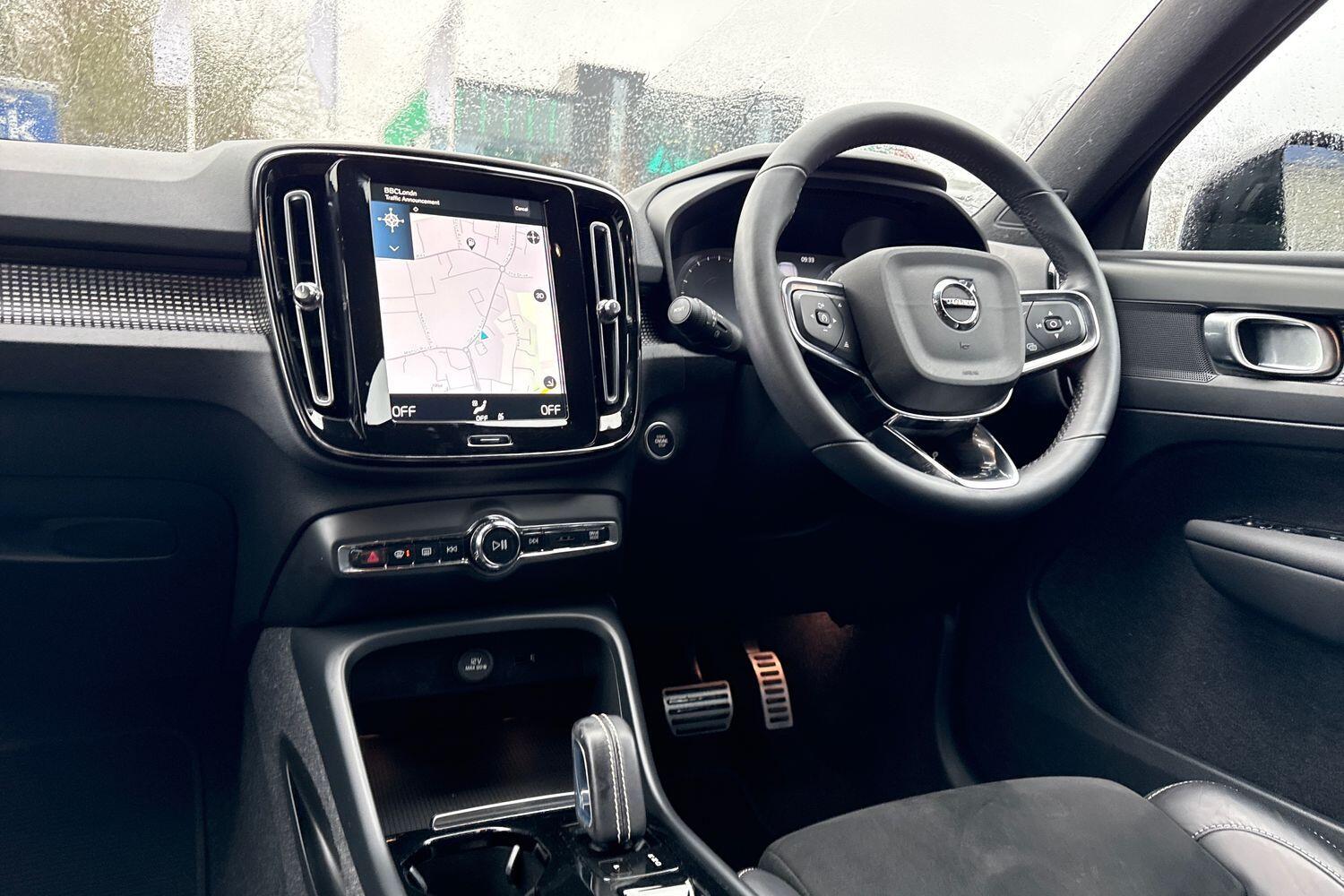 Used Volvo XC40 for sale - 77455310: Photo 35