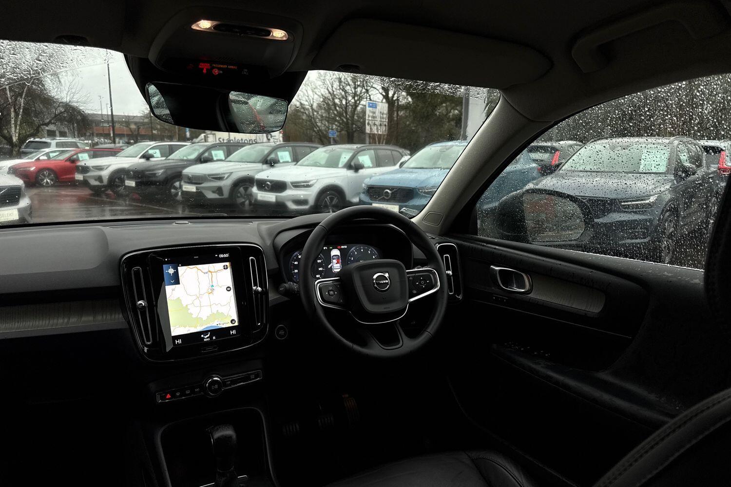 Used Volvo XC40 for sale - 77279702: Photo 33