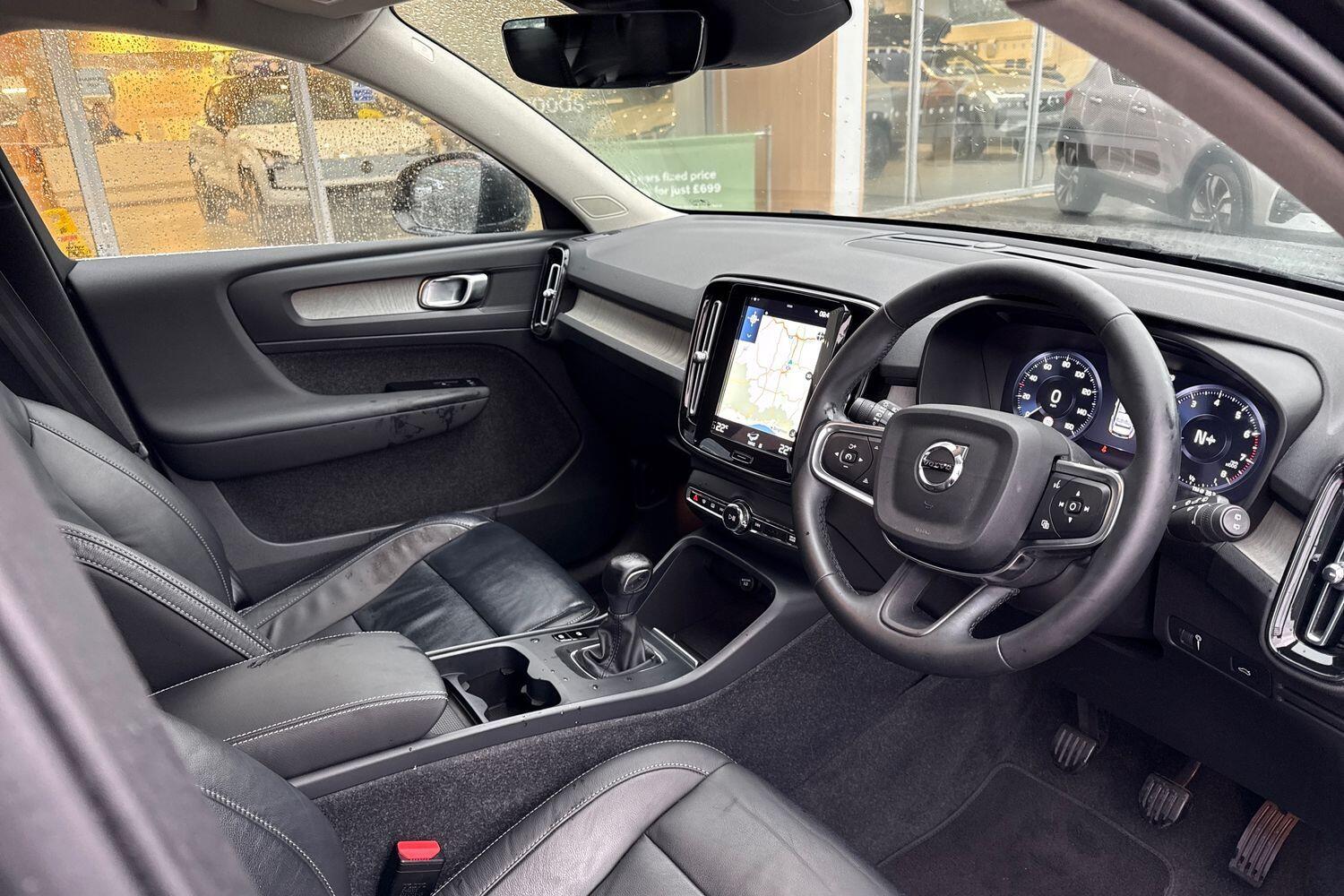 Used Volvo XC40 for sale - 77279702: Photo 6