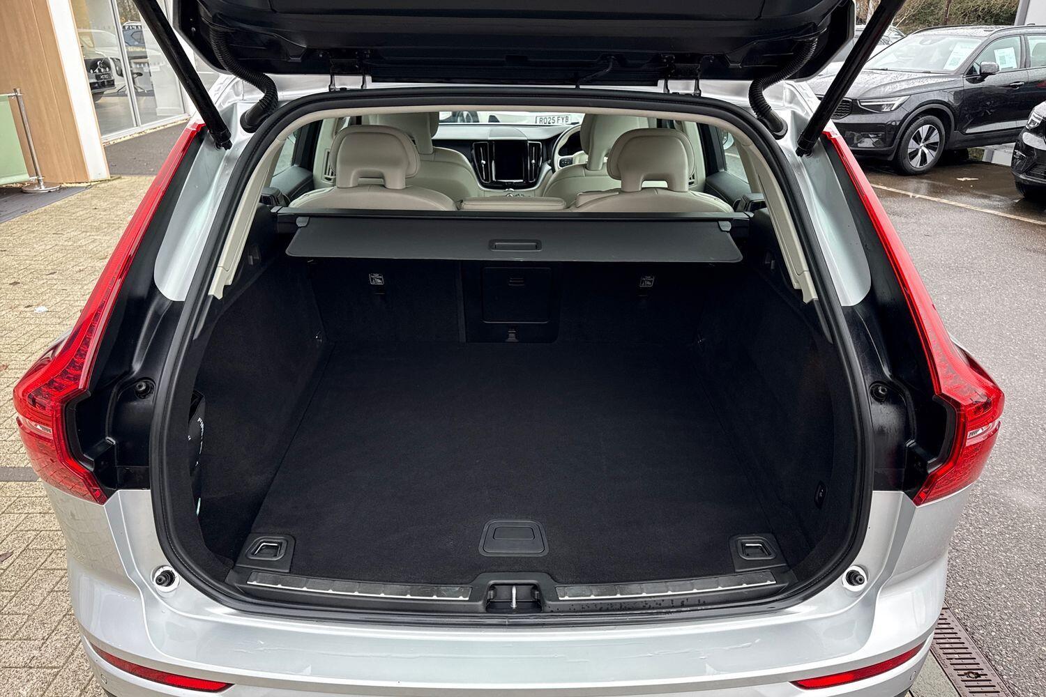 Used Volvo XC60 for sale - 77358796: Photo 20