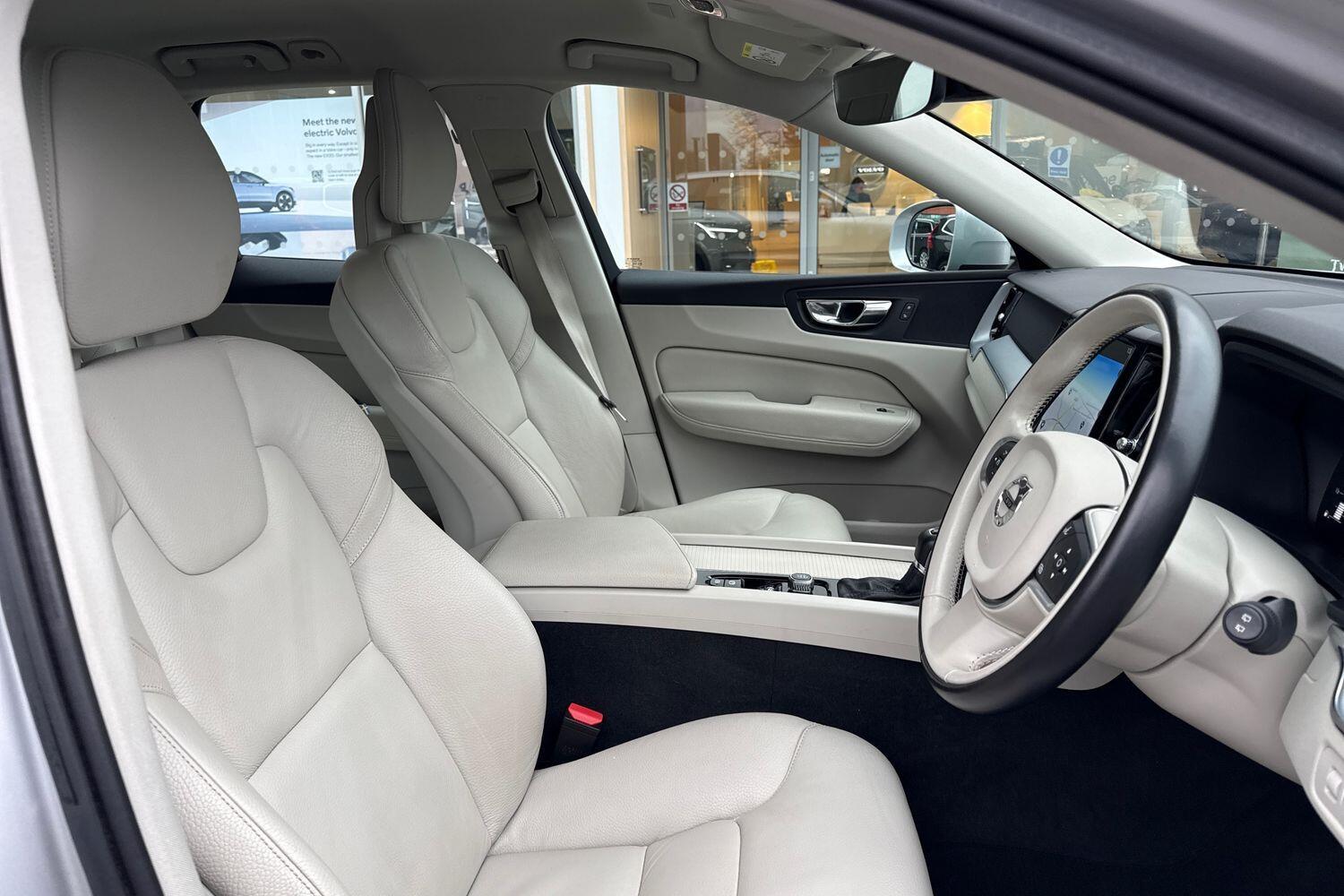 Used Volvo XC60 for sale - 77358796: Photo 28